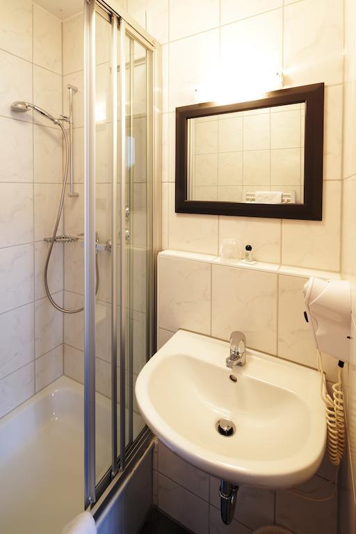 Hotel Christl Rohrdorf  Habitación foto